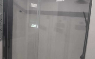 Mampara de baño