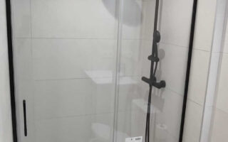 Mampara de baño